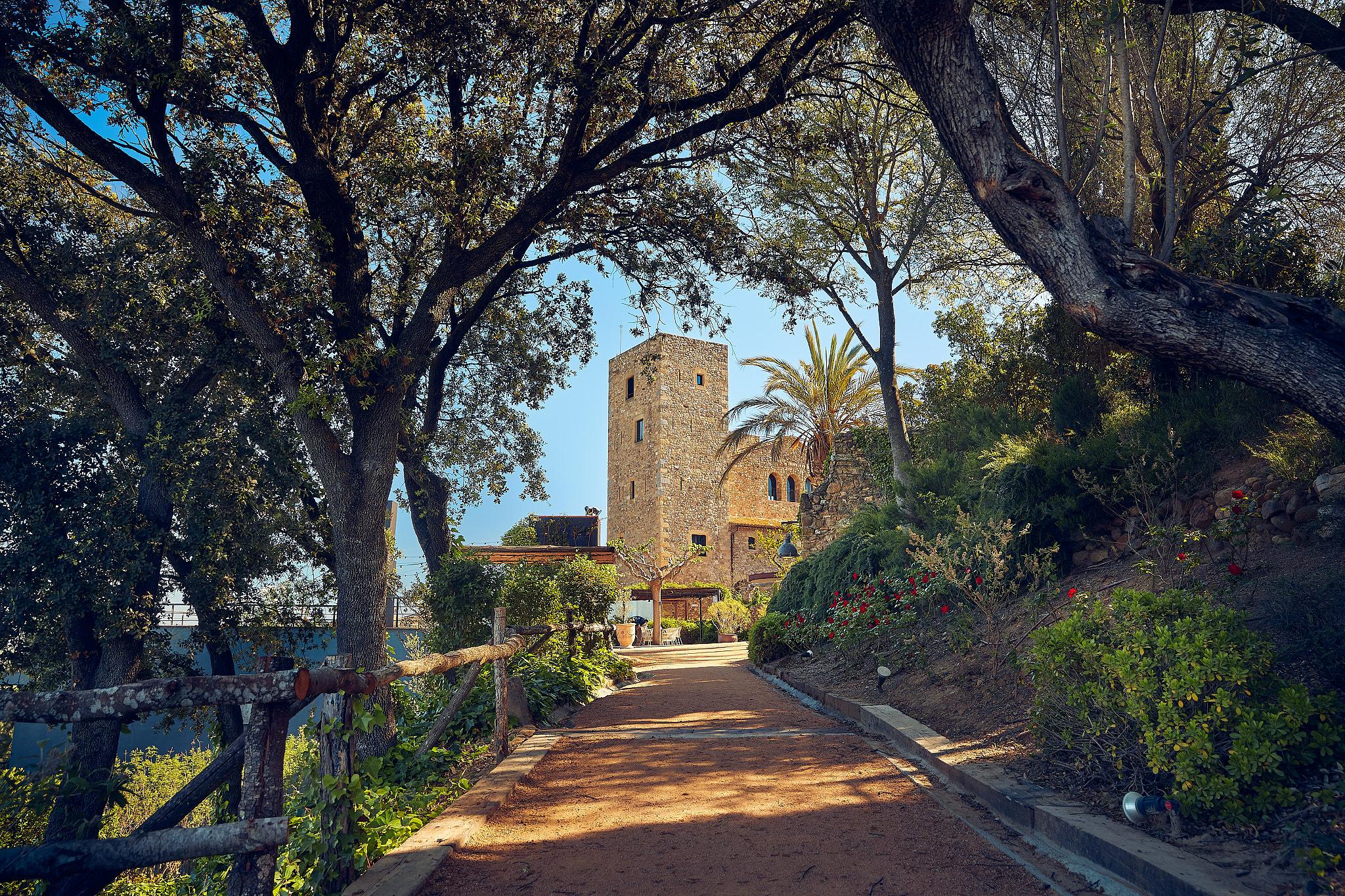 Hotel Castell D'Emporda La Bisbal d'Emporda ภายนอก รูปภาพ