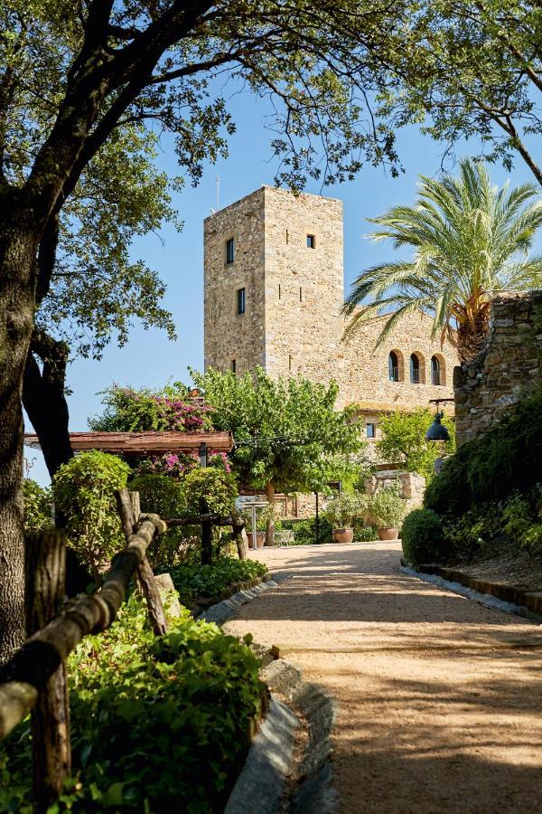 Hotel Castell D'Emporda La Bisbal d'Emporda ภายนอก รูปภาพ