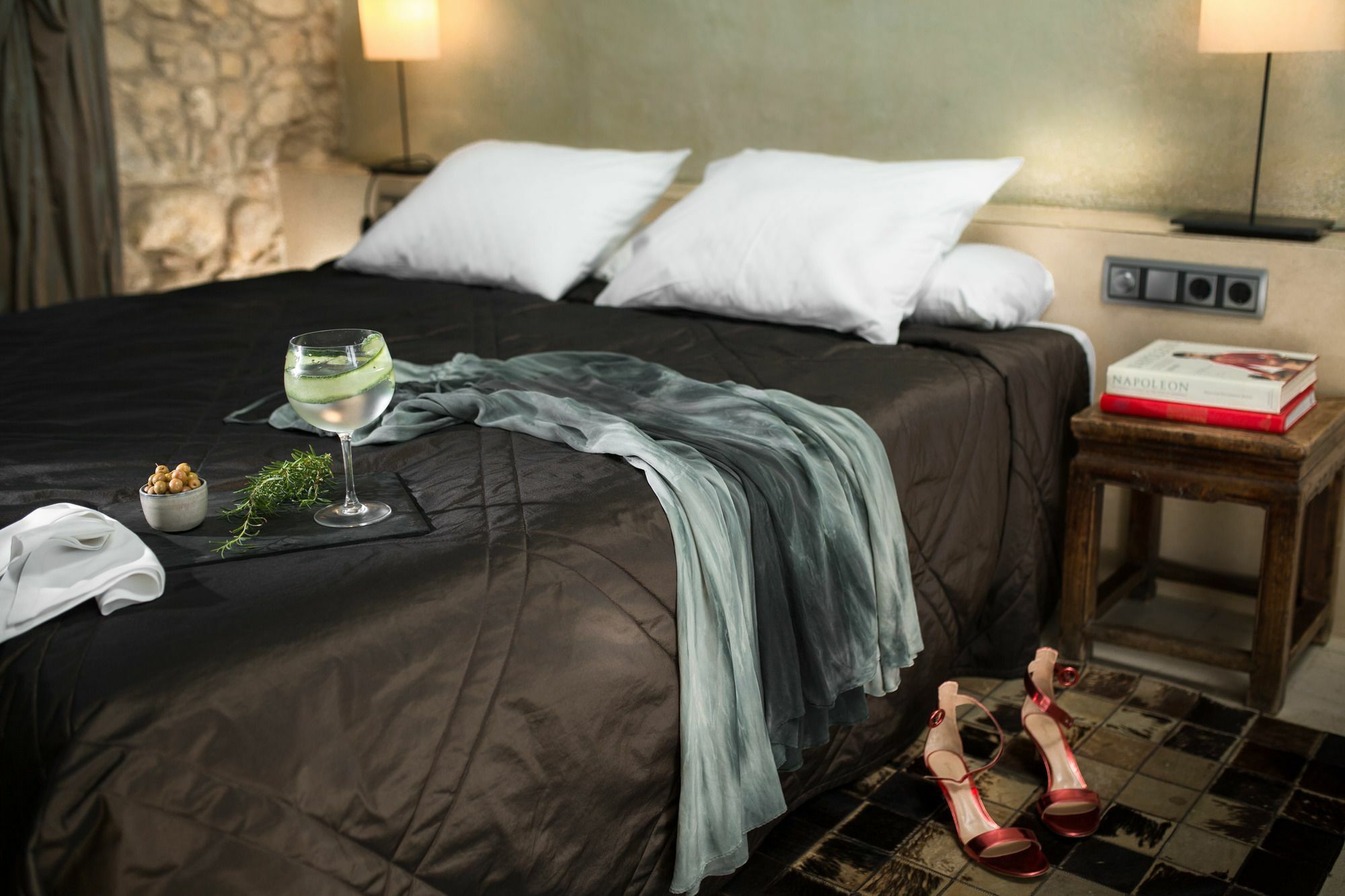 Hotel Castell D'Emporda La Bisbal d'Emporda ภายนอก รูปภาพ